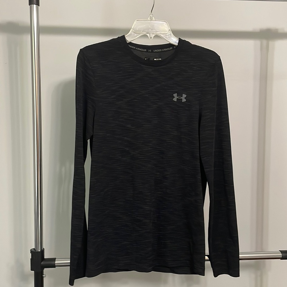 Under Armour mens long sleeve shirt size small like new